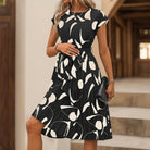 Wrinkly But Stylish Maternity Dress