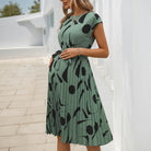 Wrinkly But Stylish Maternity Dress