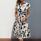 Wrinkly But Stylish Maternity Dress