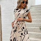 Wrinkly But Stylish Maternity Dress